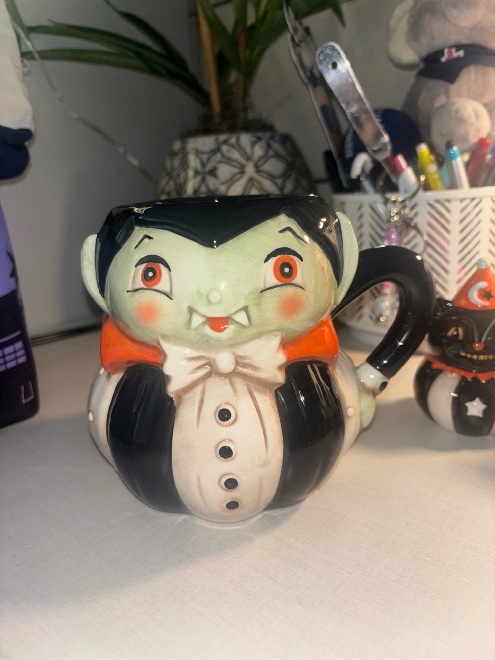Johanna Parker Design Halloween Vampire Mug Transpac - Picture 2 of 6